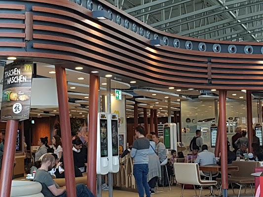mcdonalds-restaurant